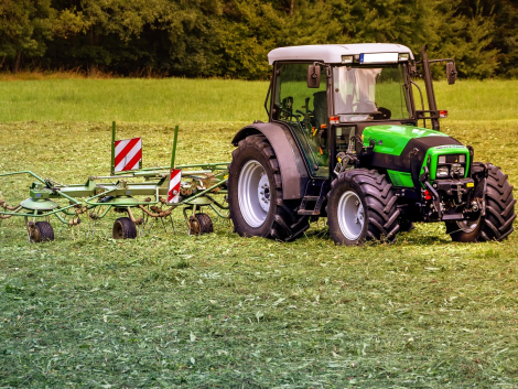 tractor, mower, pasture-3571452.jpg