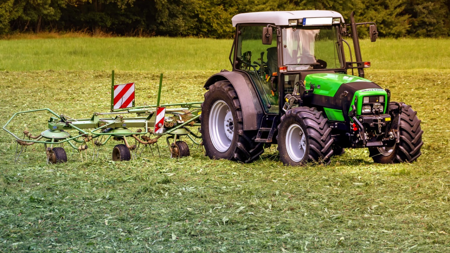 tractor, mower, pasture-3571452.jpg