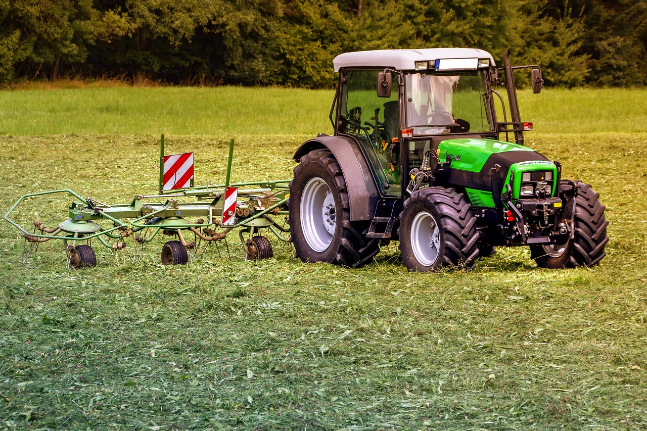 tractor, mower, pasture-3571452.jpg